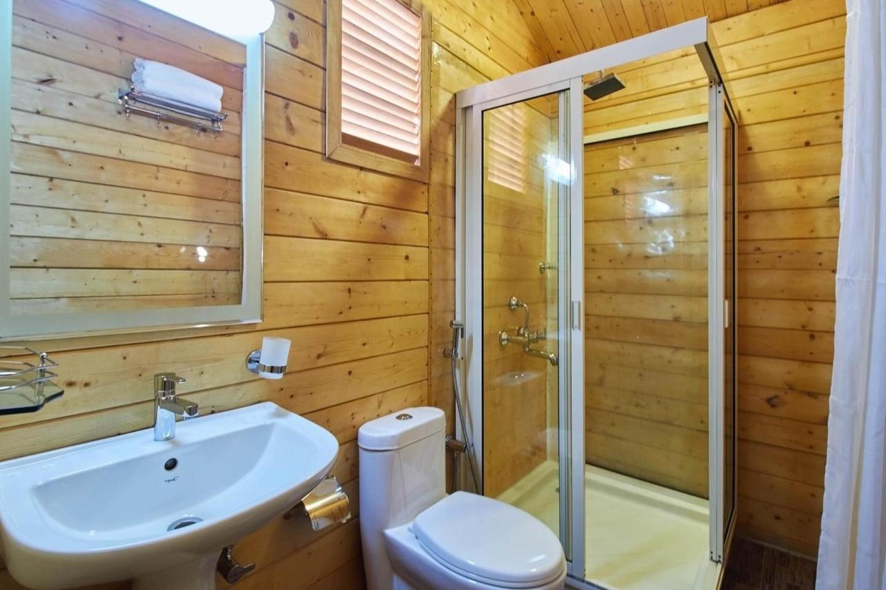 Tiara Fiesta Beach Cottages Morjim Buitenkant foto