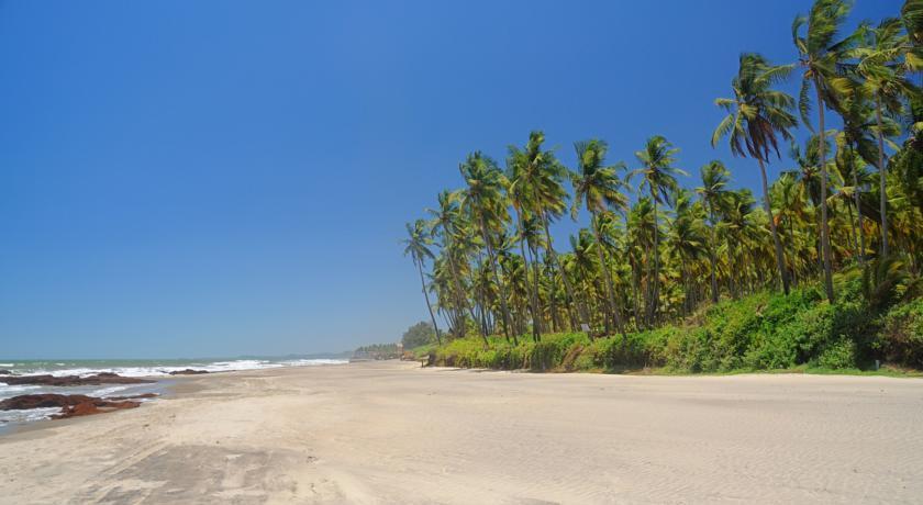 Tiara Fiesta Beach Cottages Morjim Buitenkant foto